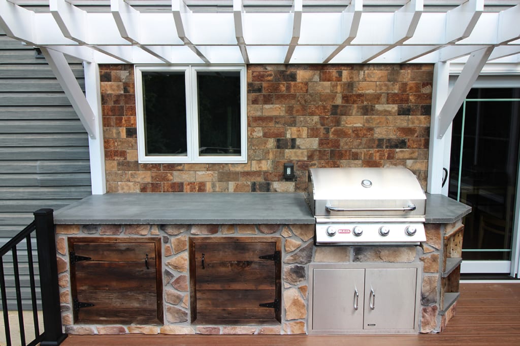 outdoor-kitchen-station-with-grill